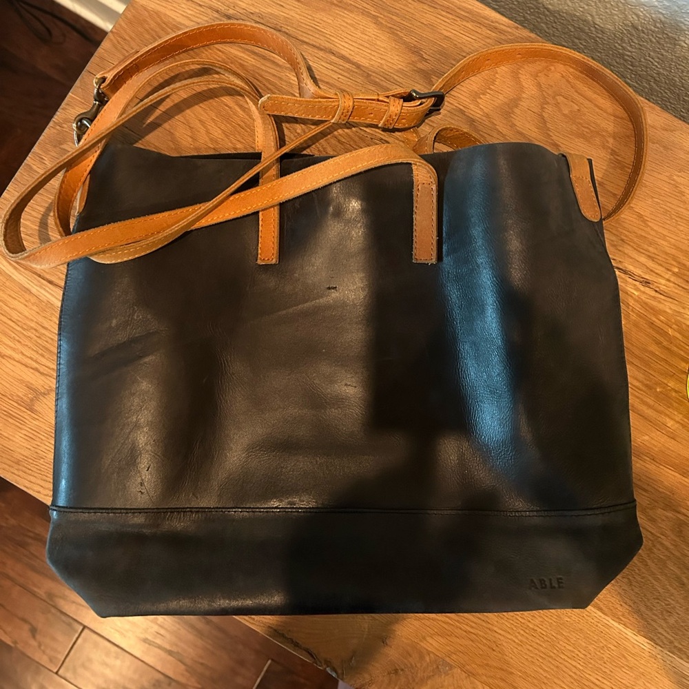 ABLE Abera Crossbody - Black and Cognac